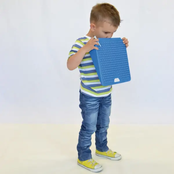 Gymnic Movin' Sit Jr. Dynamic Sitting Cushion - Image 4