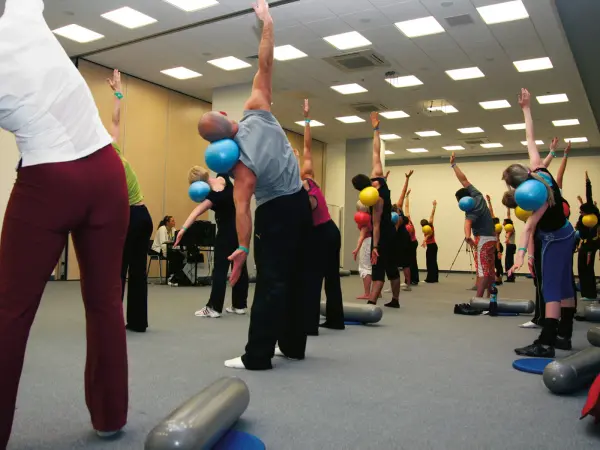 Gymnic Softgym Over Ball - Image 7
