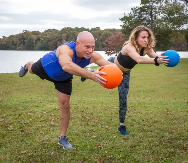 Gymnic Heavymed Water-Filled Medicine Ball - Image 4