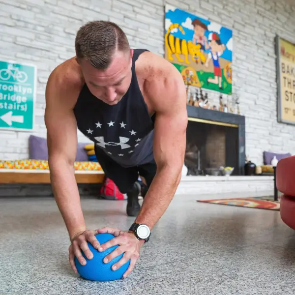 Gymnic Heavymed Water-Filled Medicine Ball - Image 6