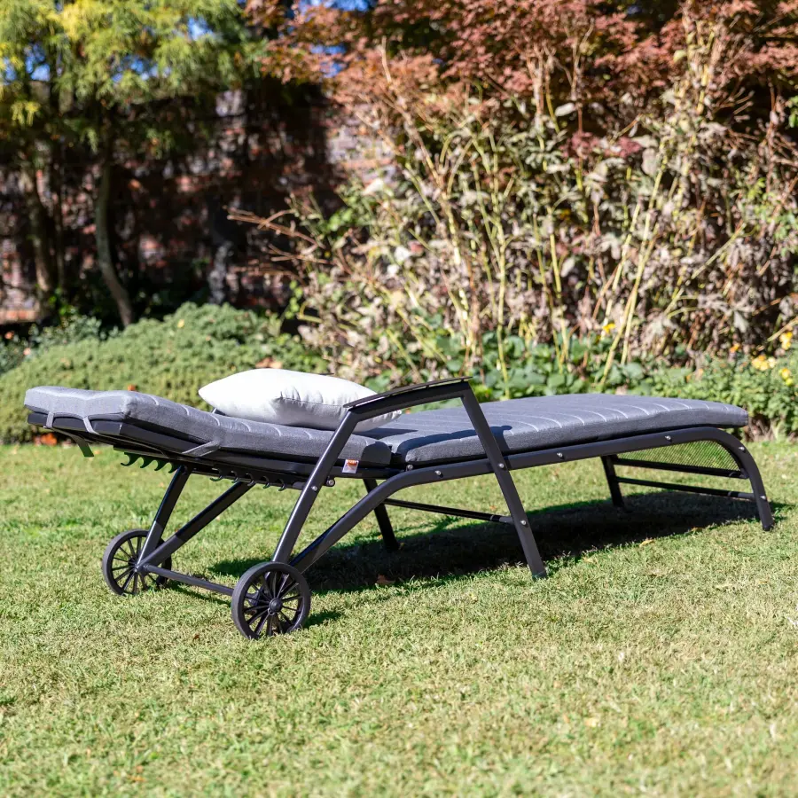 The Lounger by Kettler USA - Image 4