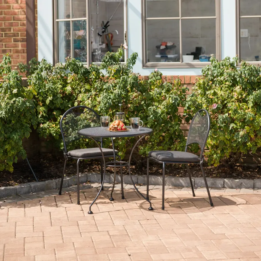 24-Inch Round Mesh Top Patio Table - Image 2