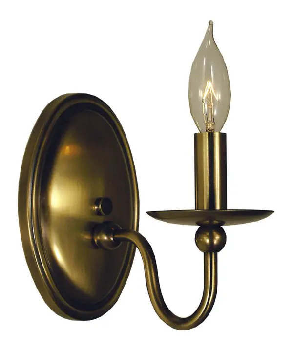 Quatrefoil Antique Brass Wall Sconce