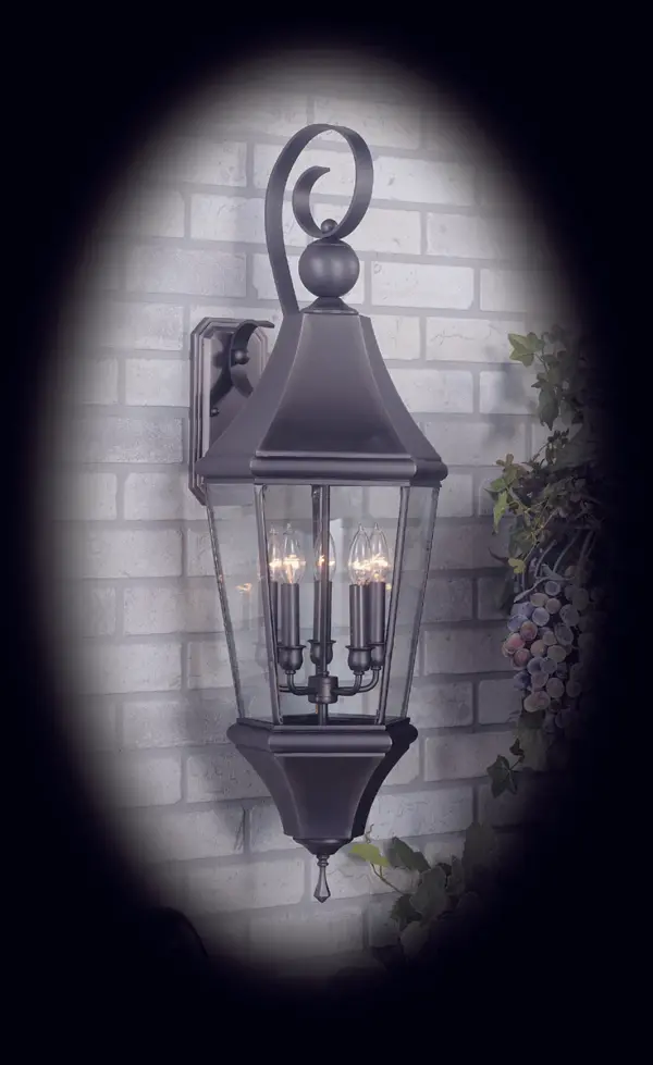 These hoods are hand made of heavy gauge brass, and the glass is also bound together by hand. Also available with a fluorescent ballast upon request. Each framburg lighting product is hand made in America.