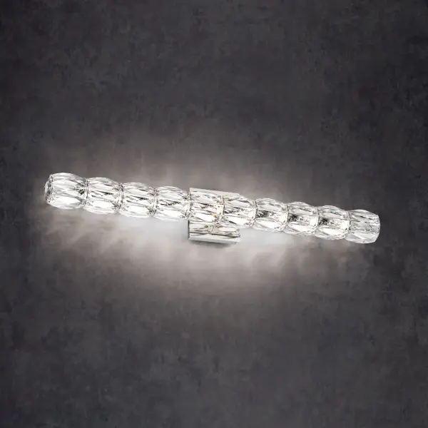 Generating an energizing presence, cylinders of Radiance® Crystal baguettes are stacked and illuminated with powerful LEDs that may be adjusted for color temperature to enhance interior furnishings.  Verve is well tailored and dazzling to behold.