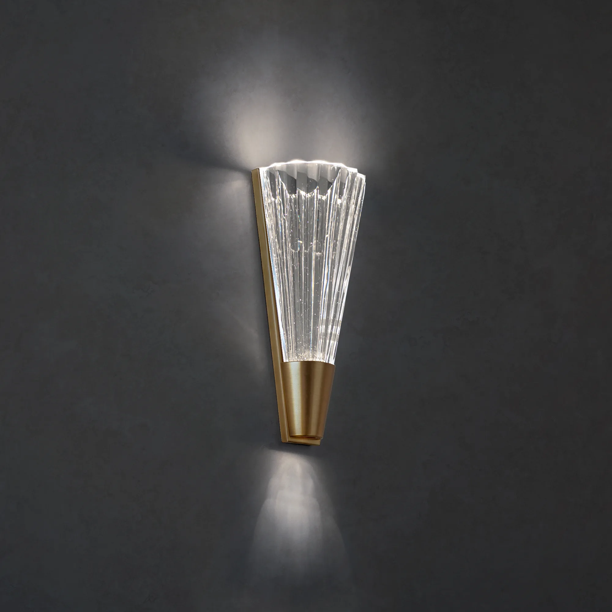Origami 14IN LED 3000K/3500K/4000K 120V/277V Wall Sconce in Aged Brass with Heritage Handcut Crystal