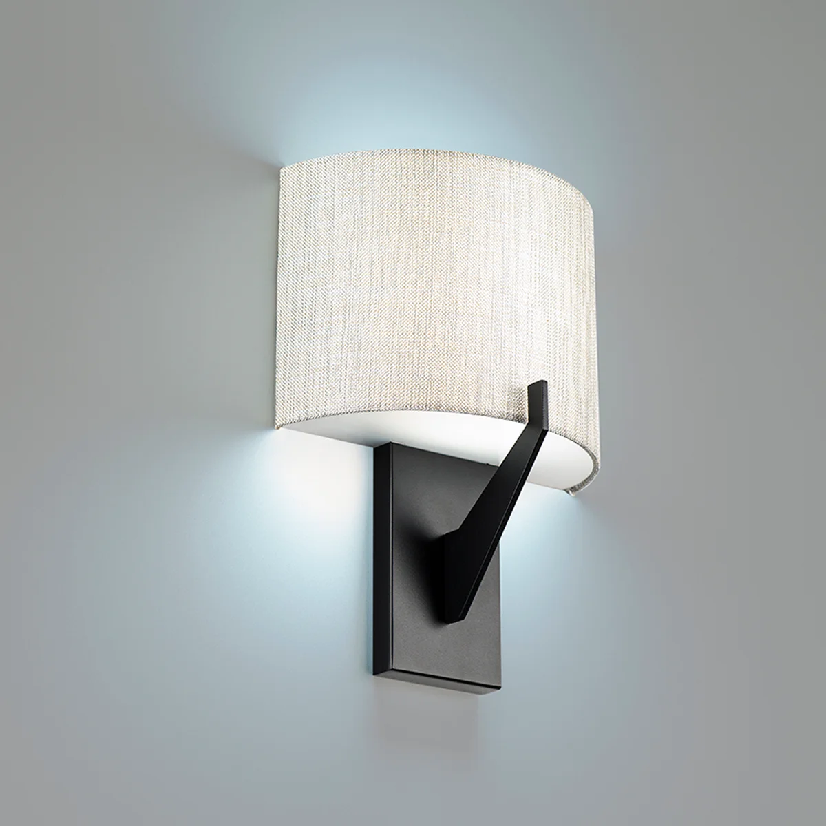 Fitzgerald LED Wall Sconce in Black
