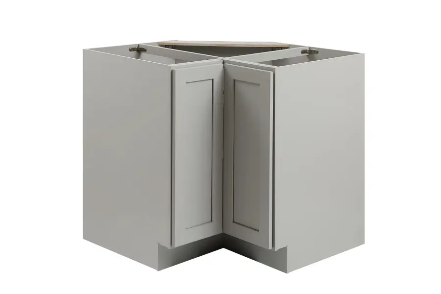 Kitchen Cabinet - Image 1