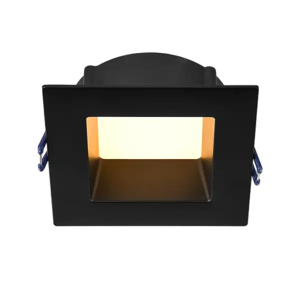 Spec Sheets Spec Sheet LE4SR Product Features Power 11W, Light output up to 760 lm 5CCT User Selectable 2700K | 3000K | 3500K | 4000K | 5000K Superb Light Quality with CRI 90+ White & Black trims Type IC Rated – Approved for Direct Contact with Insulation Air-Tight, Wet Location, Insulated and Non Insulated Ceilings Default driver: Triac Dimmable with Forward Phase LED Dimmers 120V input Optional driver: 0-10V Dimmable 120V-347V input Warranty 5 Year cULus Listed - alternate view