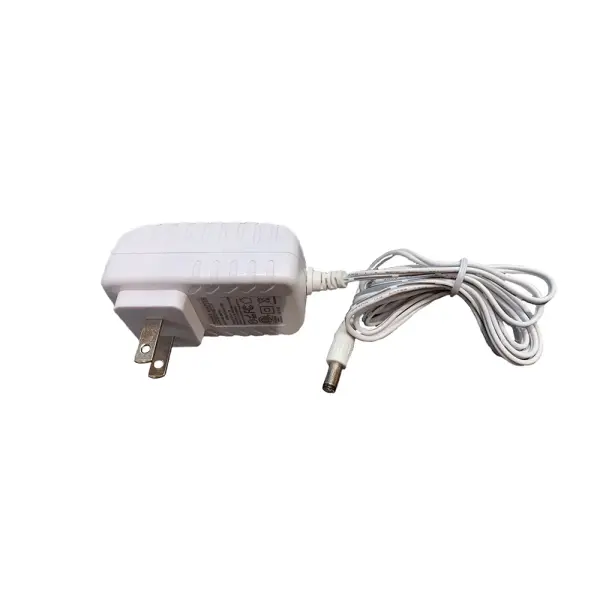 Spec Sheet Spec Sheet WLS-PD30LU-24 Product Features 12V Plug-In Driver 12W Not Dimmable Input 120V – 240V AC c ETL us certified Warranty: 3 Year
