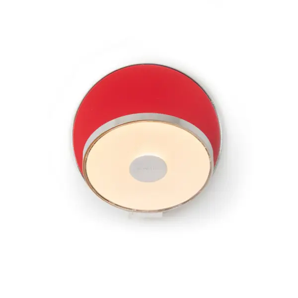 The Gravy LED Wall Sconce combines minimalist design with maximum functionality. Its fully articulating arm and swiveling LED head make it ideal for task or ambient lighting, while touch controls offer intuitive dimming.