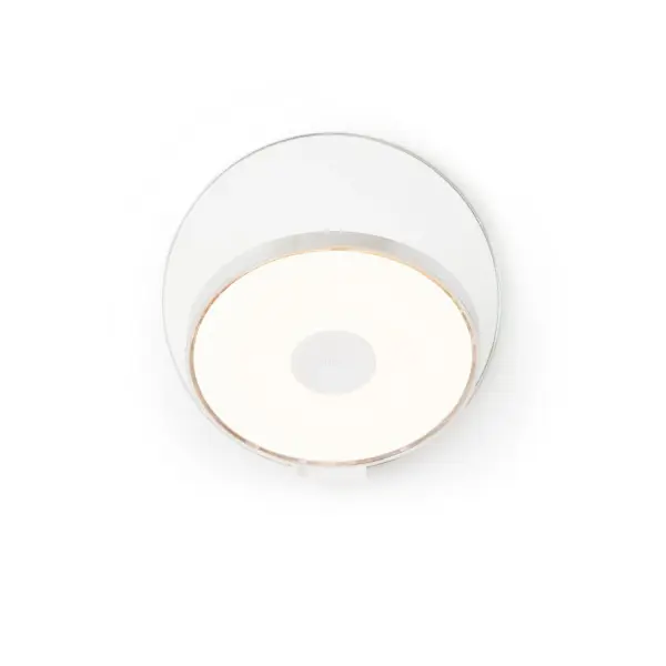 The Gravy LED Wall Sconce combines minimalist design with exceptional functionality. Its fully articulating joint allows precise light direction for ambient or task lighting, while integrated touch controls make dimming effortless.