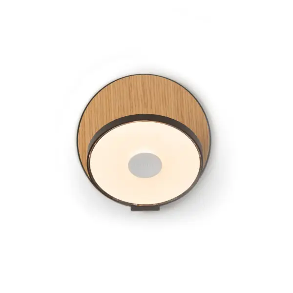 The Gravy LED Wall Sconce combines minimalist Scandinavian design with exceptional functionality. Its fully articulating arm and swiveling LED head make it ideal for task or ambient lighting, while touch controls and high CRI output deliver convenience and quality illumination.