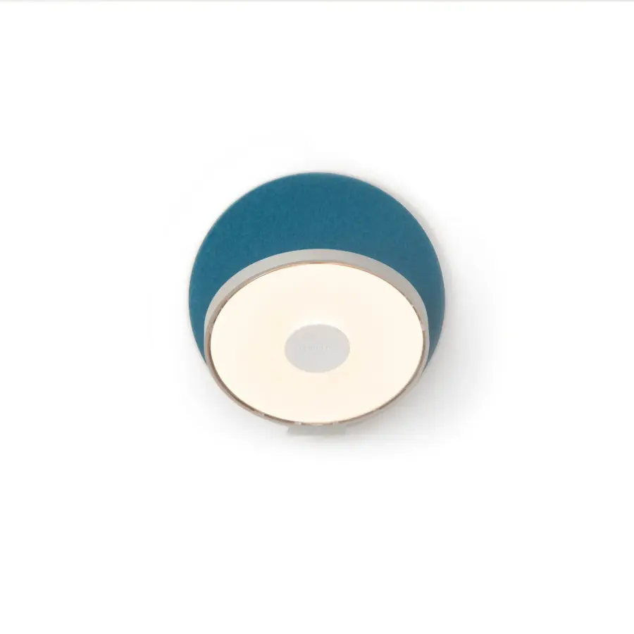 Gravy LED Wall Sconce in Silver with Azure Felt