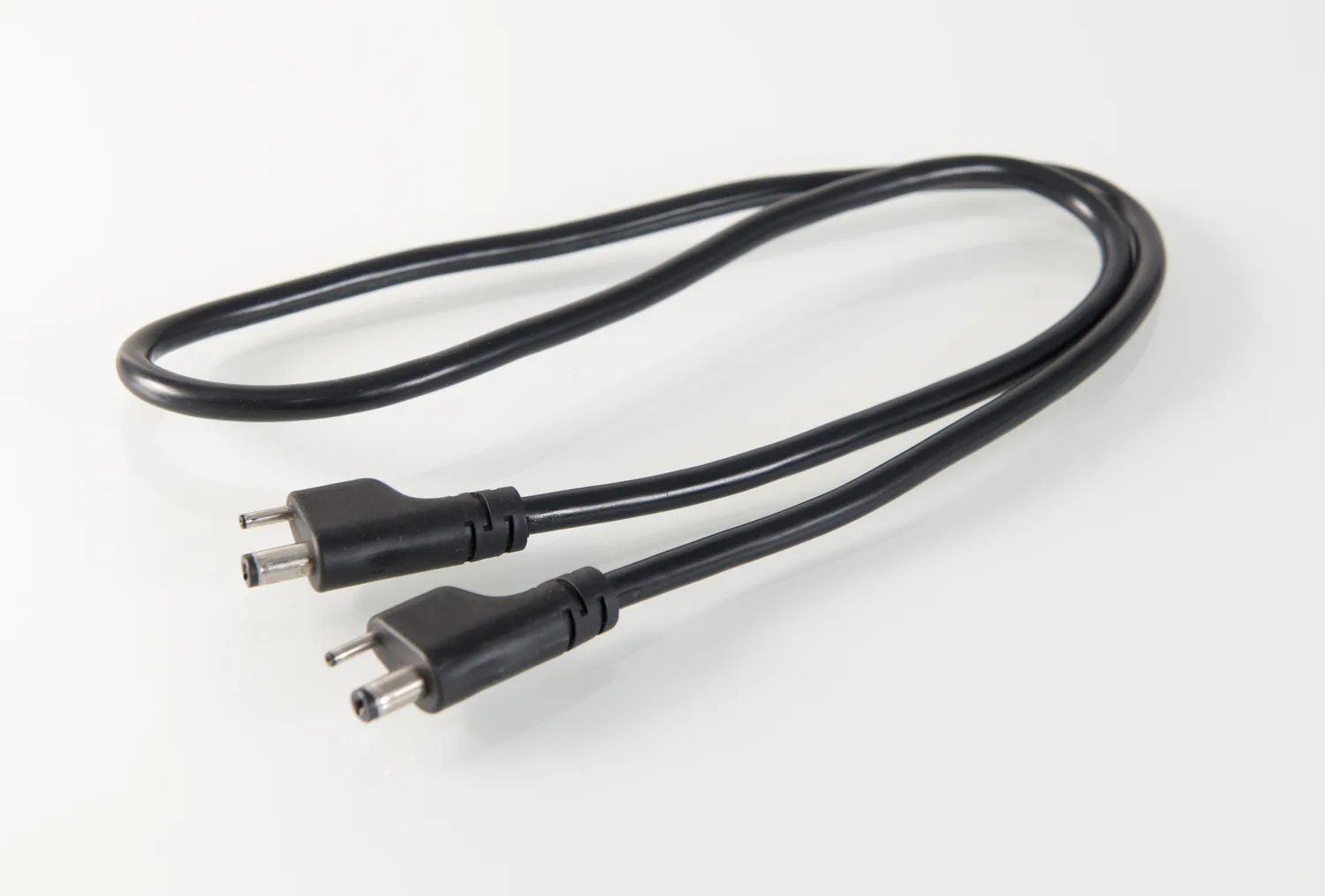 UCX pro 30" Daisy Chain Cord in Black