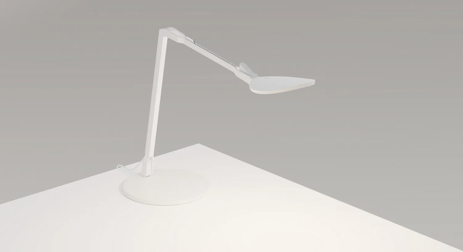 Splitty LED Desk Lamp in Matte White