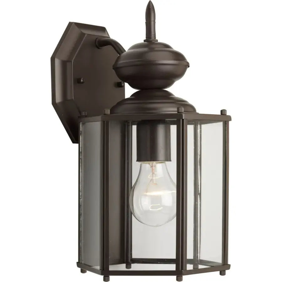 Classic Outdoor Wall Lantern with Modern Efficiency - Image 2