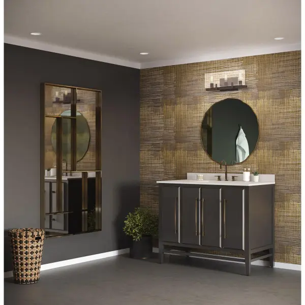 Glayse Three-Light Clear Glass Bath Vanity Light - Image 3