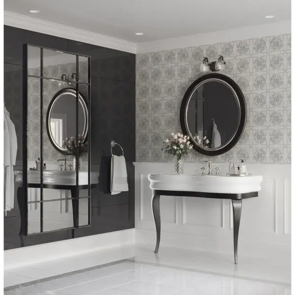 Anjoux Two-Light Clear Water Glass Bath Vanity Light - Image 3