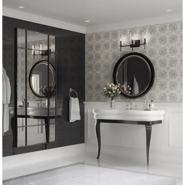 Elara Three-Light Clear Glass Bath Vanity Light - Image 5