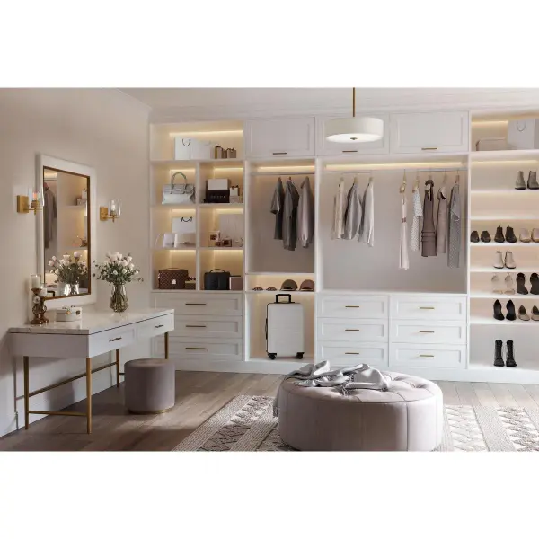 Calais One-Light Clear Glass Bath Vanity Light - Image 4