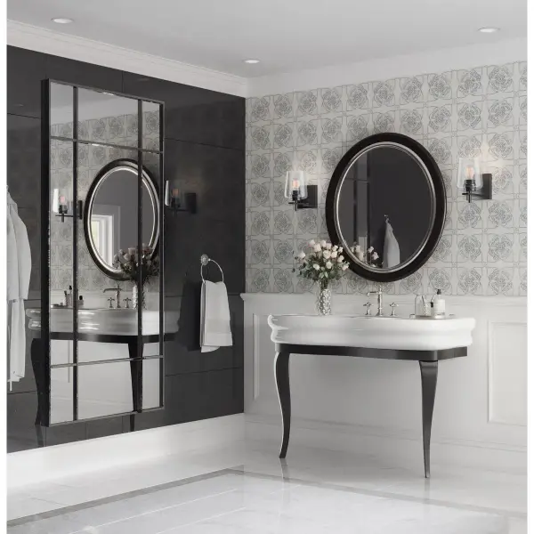 Calais One-Light Clear Glass Bath Vanity Light - Image 6
