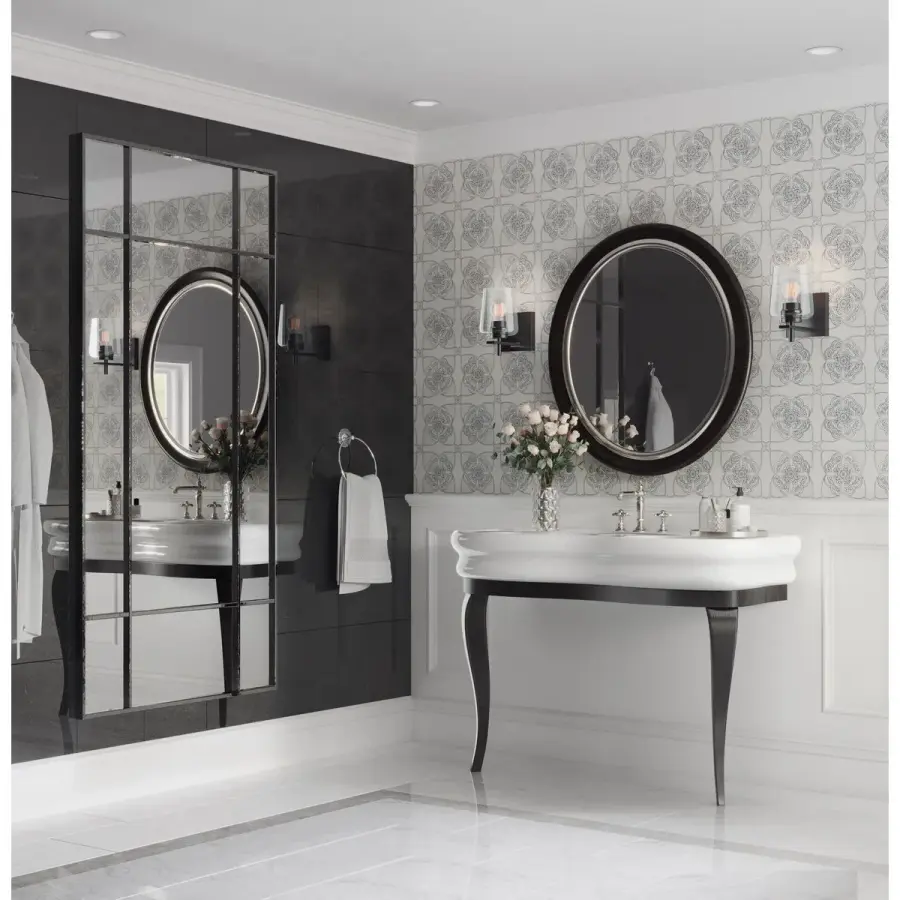 Calais One-Light Clear Glass Bath Vanity Light - Image 6