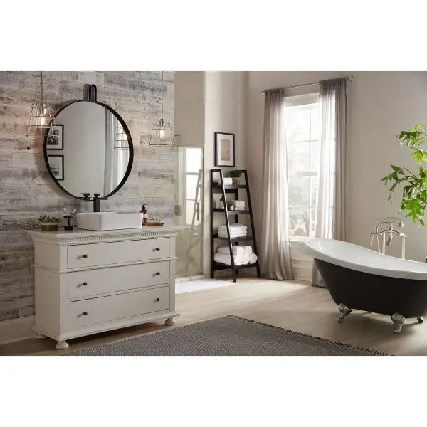 Versatile Farmhouse Pendant with Modern Black Finish - Image 3