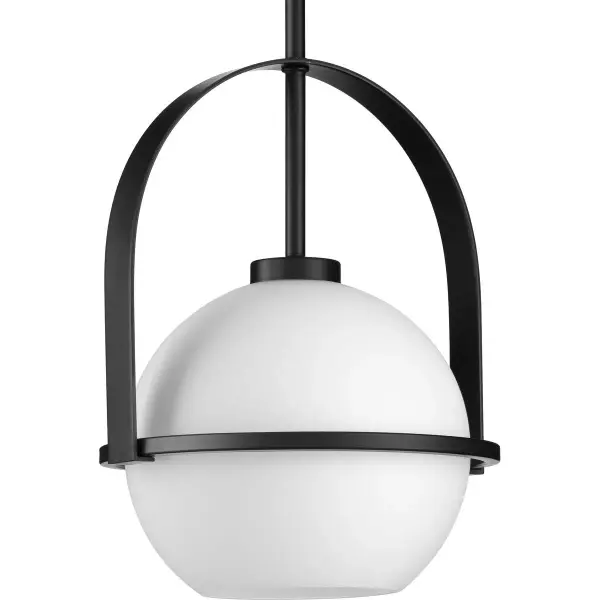 The Delayne pendant brings clean-lined mid-century style to modern spaces. Its brushed nickel finish and compact profile make it versatile for kitchens, dining areas, and bedrooms. JA8 and Title 22 compliant for California installations.