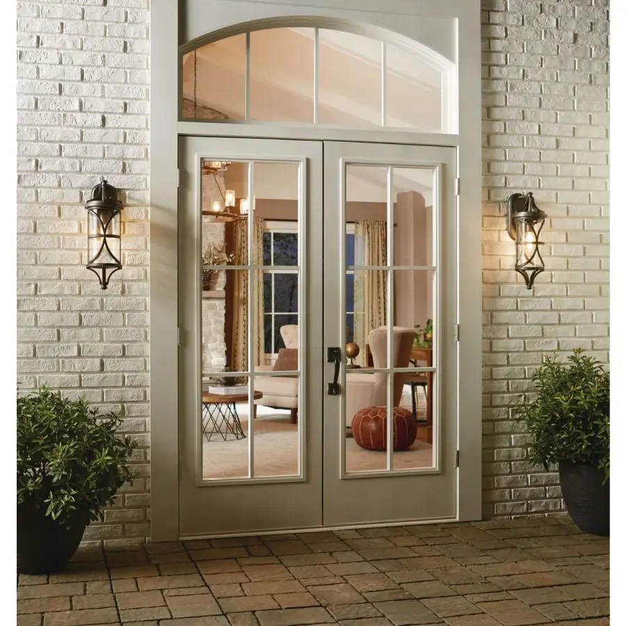 Classic Small-Scale Outdoor Wall Lantern with Timeless Appeal - Image 3