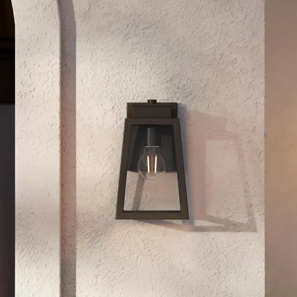 Hedry Outdoor Wall Light - Image 3