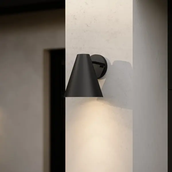 Mik Outdoor Wall Light - Image 3