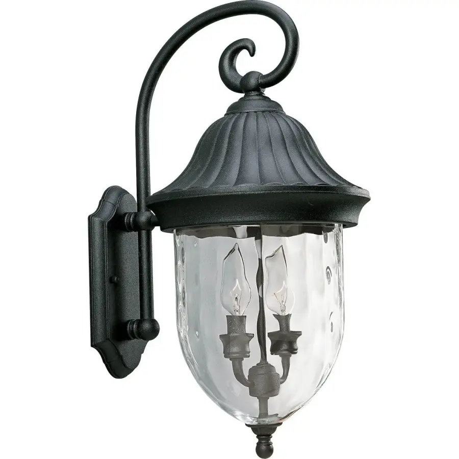 Classic Outdoor Lantern with Timeless Traditional Appeal - Image 1