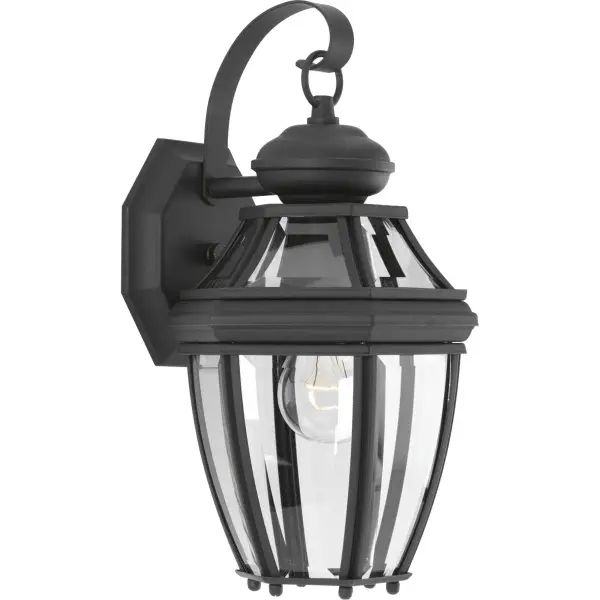 New Haven One-Light Small Wall Lantern