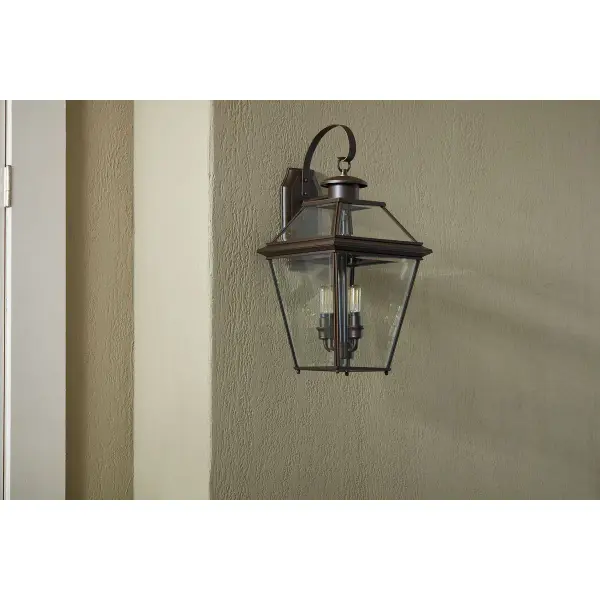 Classic Three-Light Lantern with Timeless Antique Bronze Finish - Image 2