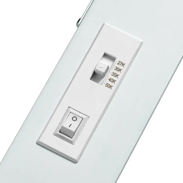 The Arza Select delivers bright, focused LED illumination for kitchen countertops and workspaces. Its slim 30-inch profile fits standard cabinet runs while providing excellent task lighting with energy efficiency. - alternate view
