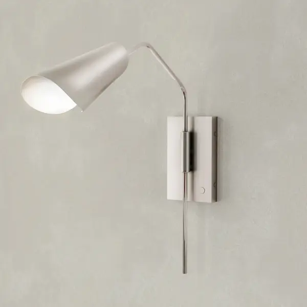 Sleek Modern Wall Sconce with California Title 22 Compliance - Image 2