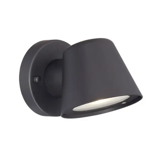 This energy-efficient LED wall sconce combines contemporary styling with durable cast aluminum construction. The compact 4.5-inch design features clear glass and integrated LED technology, perfect for modern outdoor spaces.