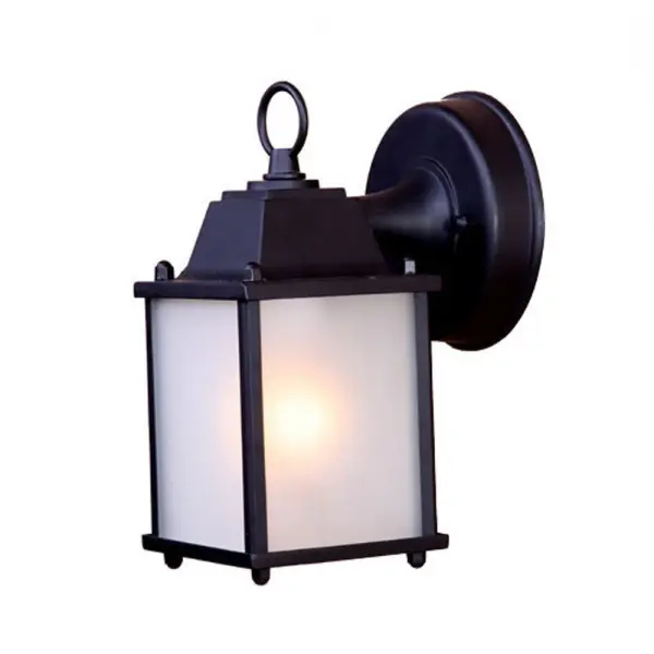 Affordable Outdoor Wall Sconce with Classic Design - Image 1