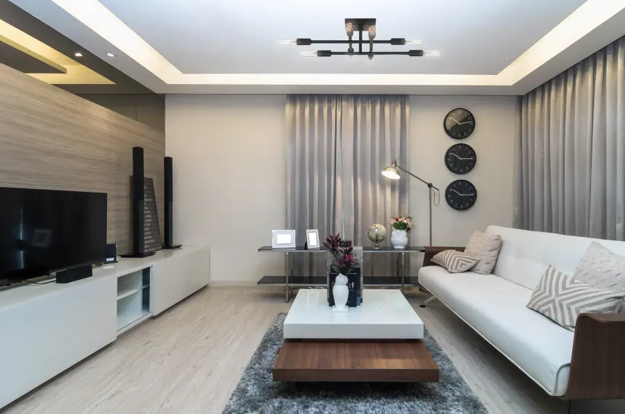 Lyrique 8-Light Ceiling Light in Matte Black - Image 6