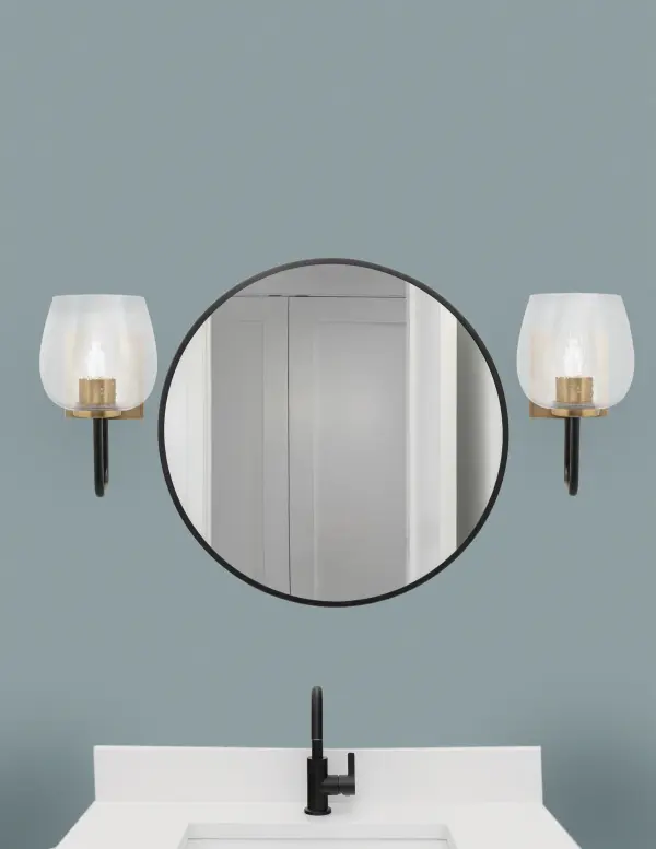 Sandia Wall Sconce with Clear Bubble Glass - Image 3