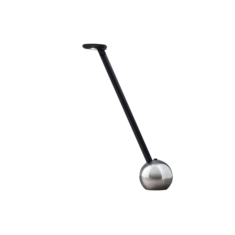 Kiu LED Desk Lamp - Image 1