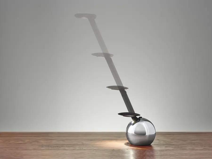 Kiu LED Desk Lamp - Image 6