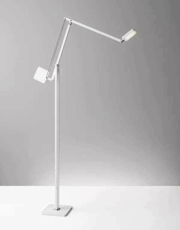 Cooper LED Floor Lamp - Image 3