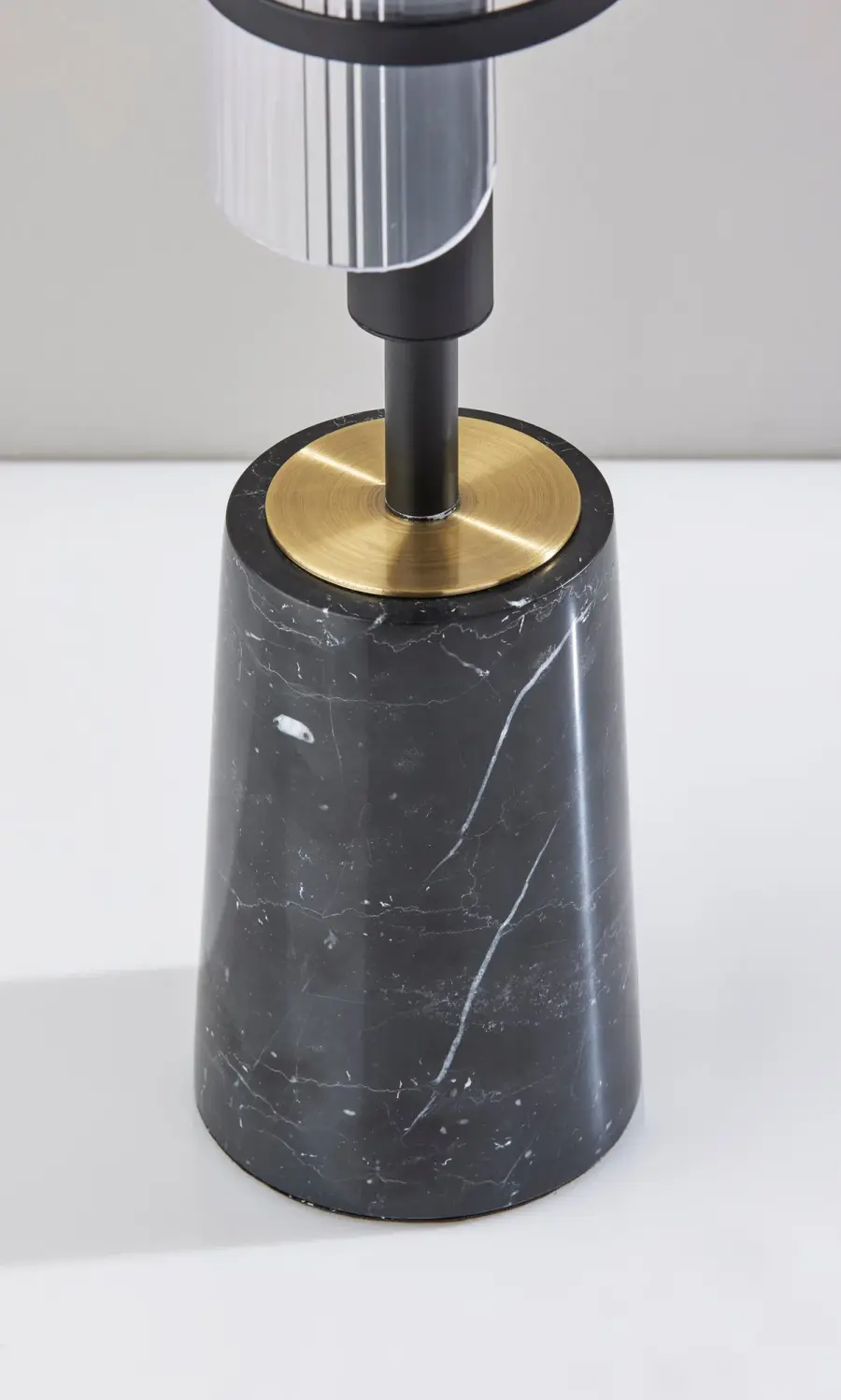 ADS360 Flair LED Table Lamp - Image 5