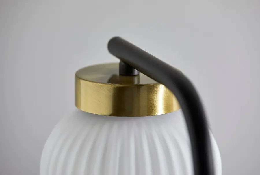 Modern Elegance Meets Functional Task Lighting - Image 4