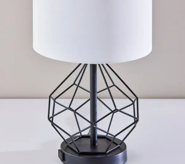 Modern Industrial Style Meets Smart Functionality in Compact Design - Image 5