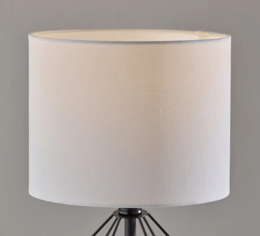 Modern Industrial Style Meets Smart Functionality in Compact Design - Image 8