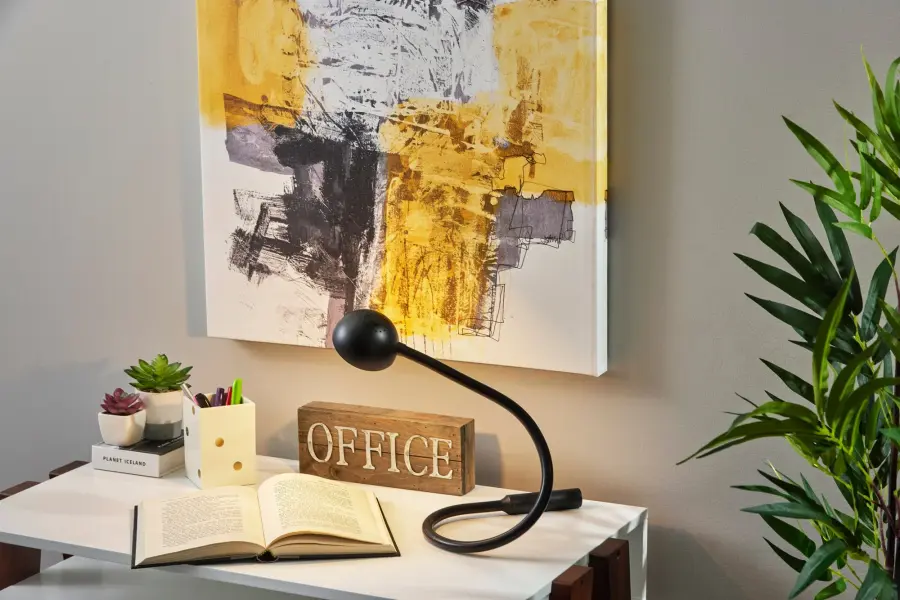 Cobra LED Rechargeable Desk Lamp - Image 2