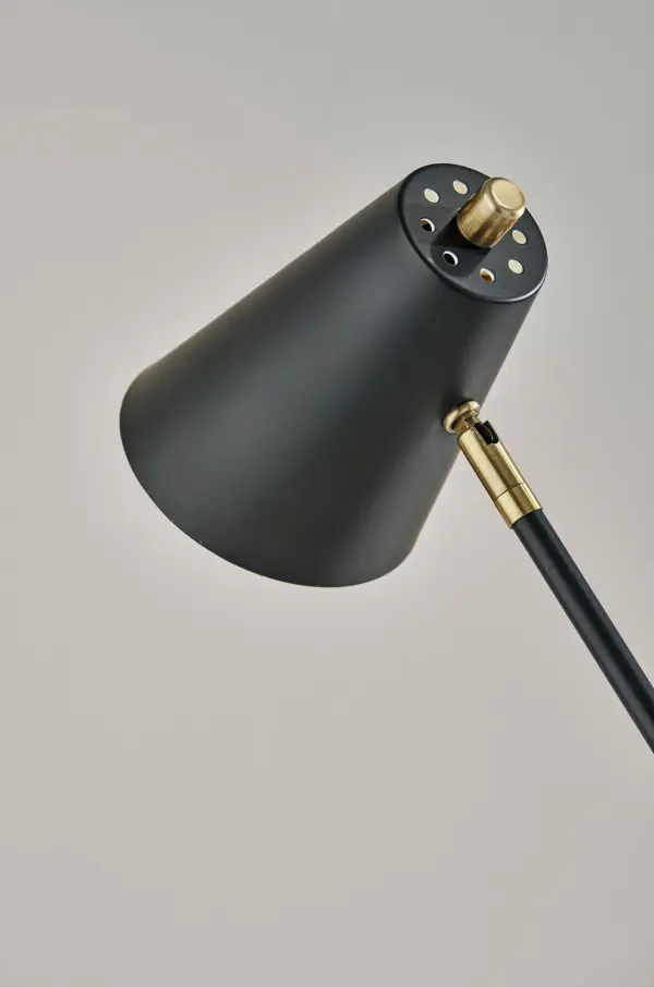 Cup Warming Desk Lamp with USB Charging - Image 9